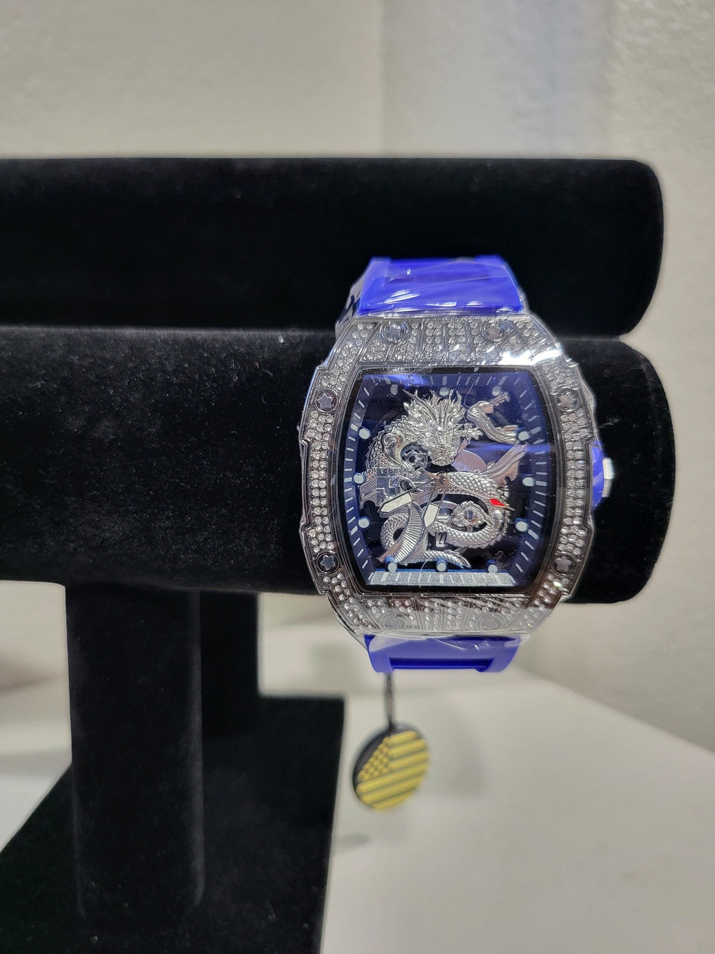 AJ Brand Dragon Iced-Out Watch – Blue Silicone Luxury Fashion Timepiece