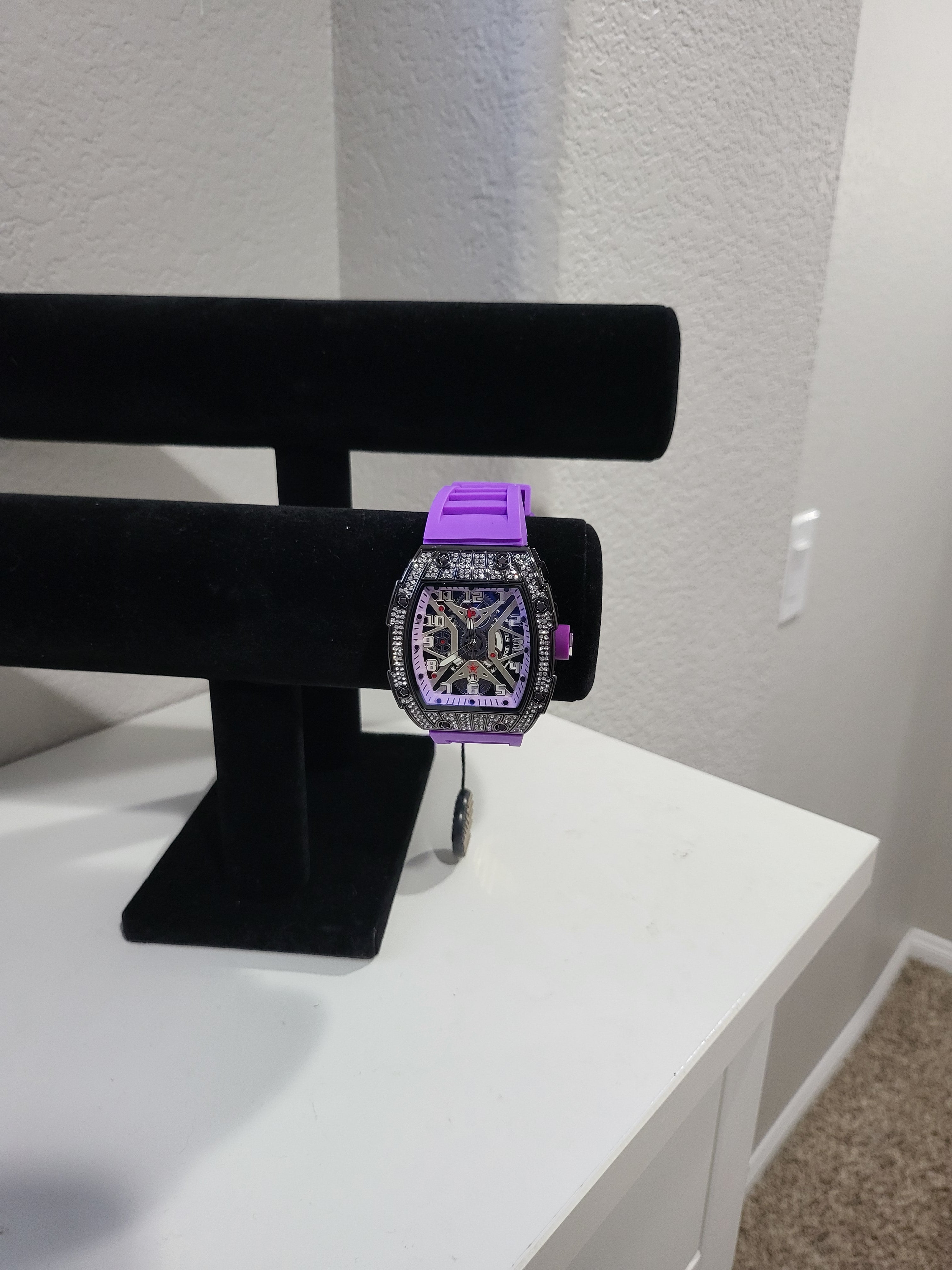 AJ Brand Purple Iced-Out Watch – Luxury Silicone Strap Fashion Timepiece