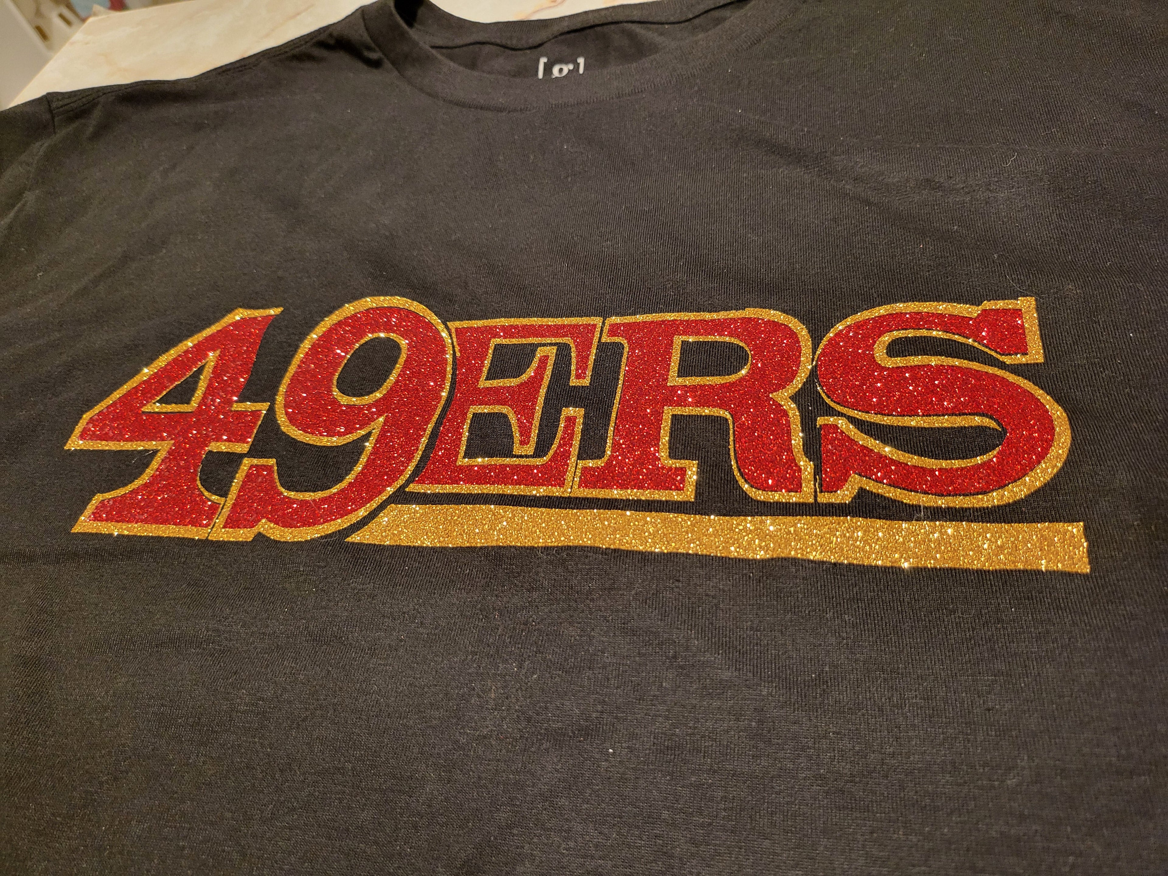 San Francisco 49ers Glitter T-Shirt – Red & Gold Sparkle Fan Tee