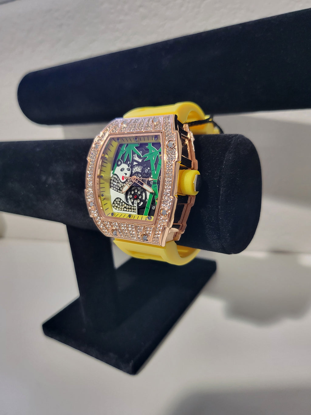 AJ Brand Panda Iced-Out Watch – Yellow Silicone Luxury Fashion Watch